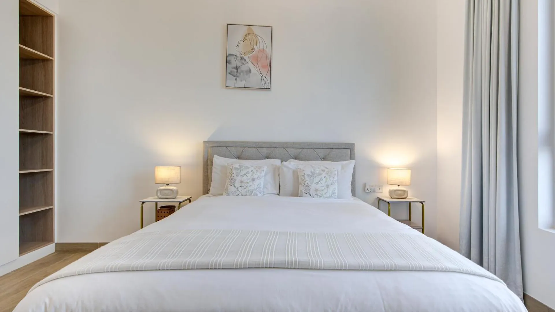 Trophy - Serene Abode Near The Coast Dubai 0*,